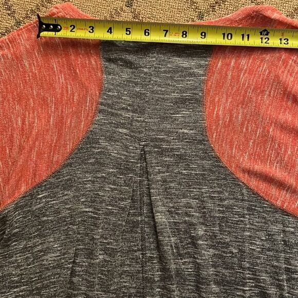Urban Outfitters flowy boho style V neck coral/ gray M - Picture 9 of 10